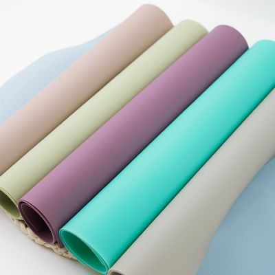 Циновка места силикона детей выскальзывания BPA свободная не красочная с подгонянной циновкой стола циновки таблицы логотипа