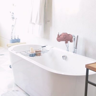 Pantone красит форму носорога свободного мультфильма крышки BPA Spout воды ванны милую